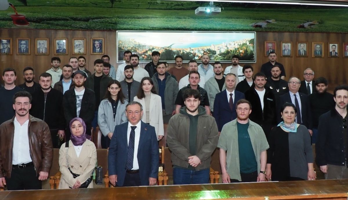 ÇAYKUR Genel Müdürü Alim genç üreticilerle buluştu