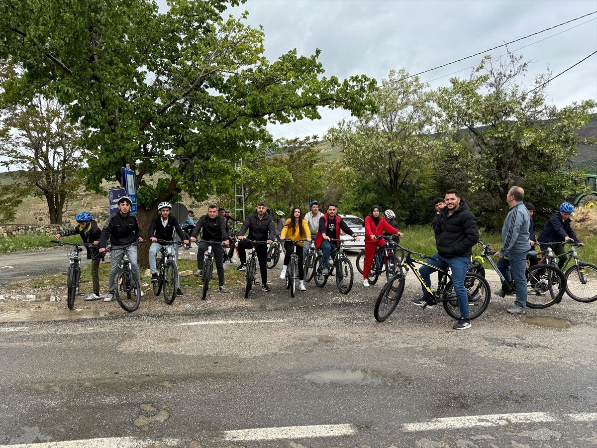 Çemişgezek'te '19 Mayıs' bisiklet turu düzenlendi