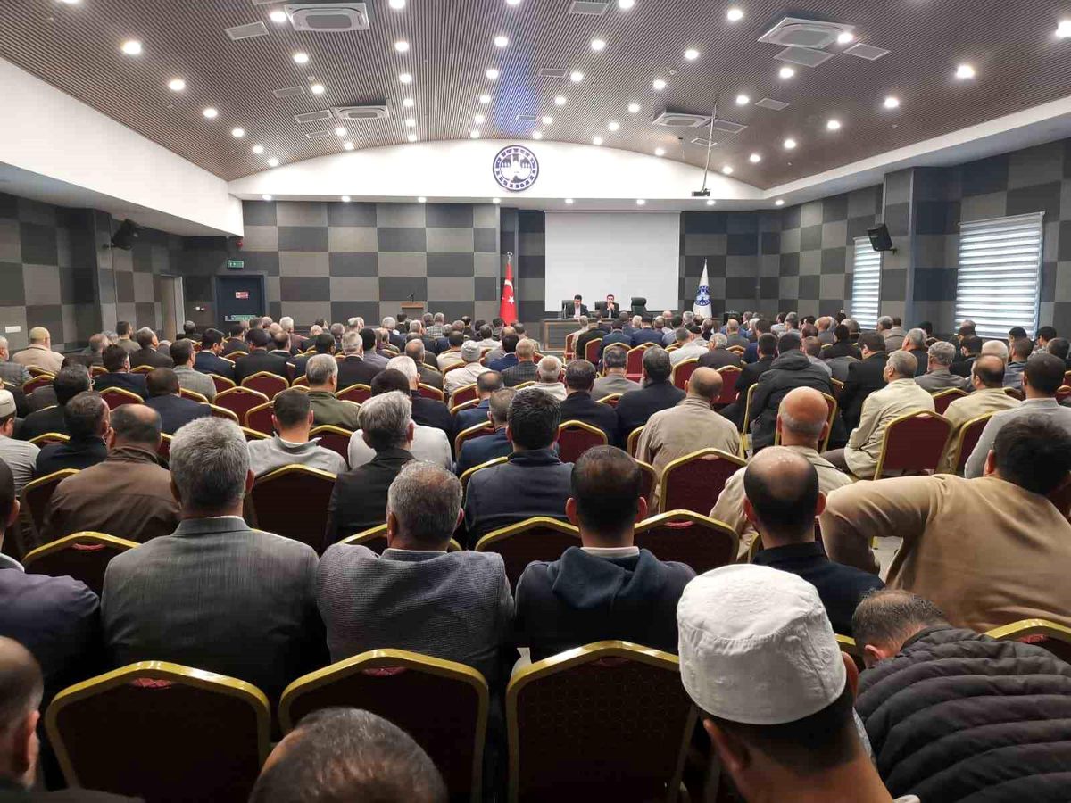 Elazığ'da din görevlileri bayram öncesi bir araya geldi