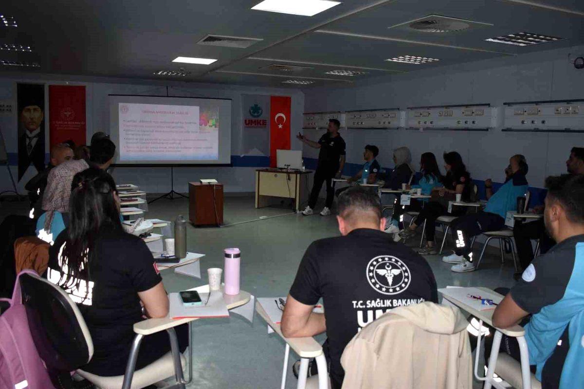 Elazığ'da KBRN eğitimi