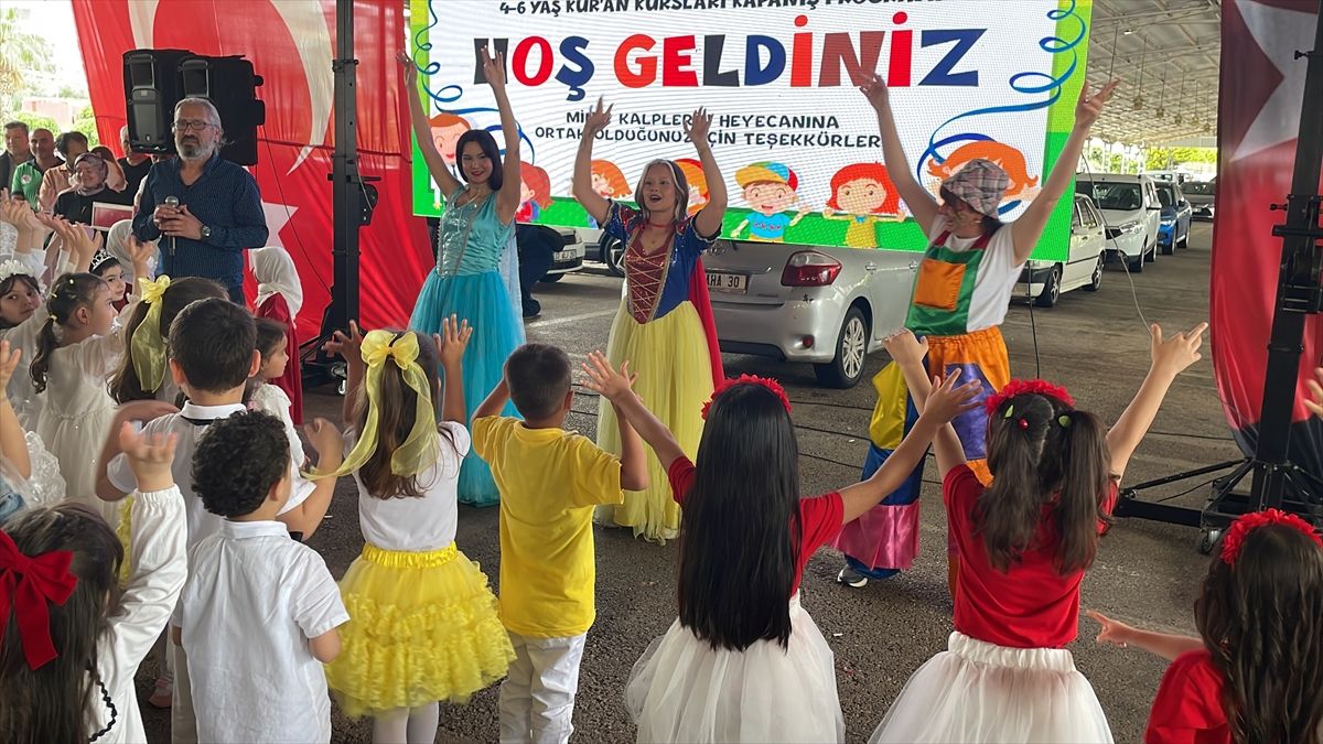 Erdemli'de Kur'an kursu öğrencileri için yıl sonu etkinliği düzenledi