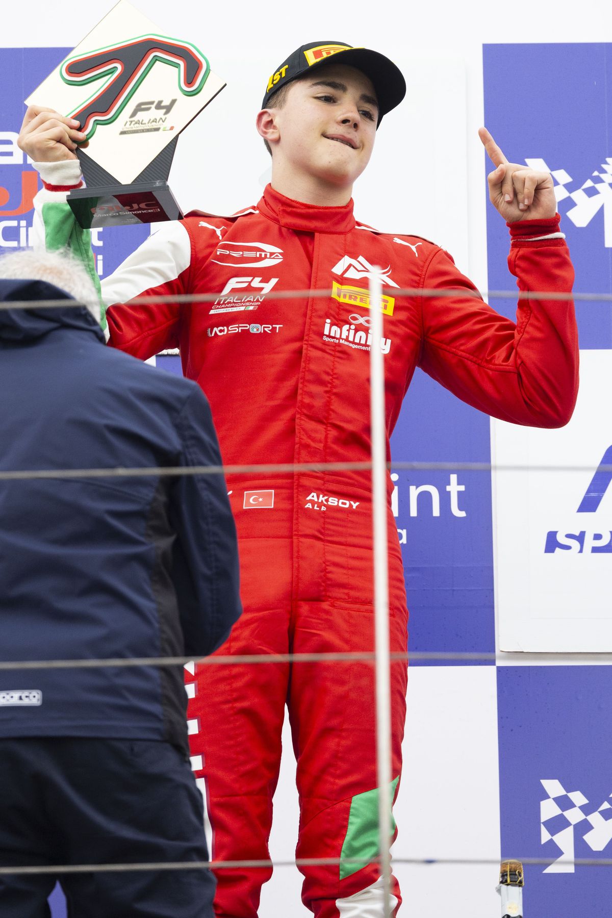 Formula pilotu Alp Aksoy: Hedefim her zaman birincilik