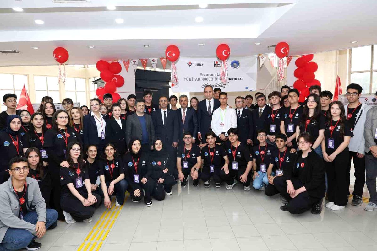 Gençlerin bilim yolculuğuna yakın ilgi