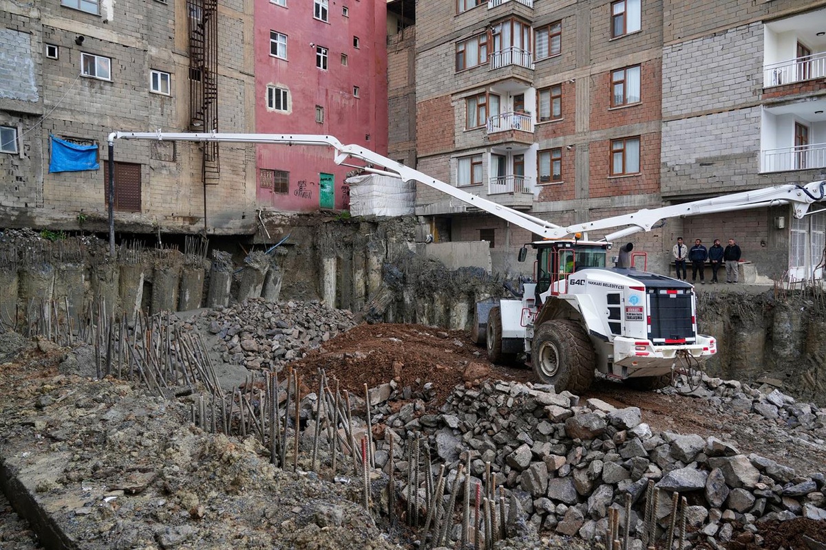 Hakkari'de 6 bina tahliye edildi