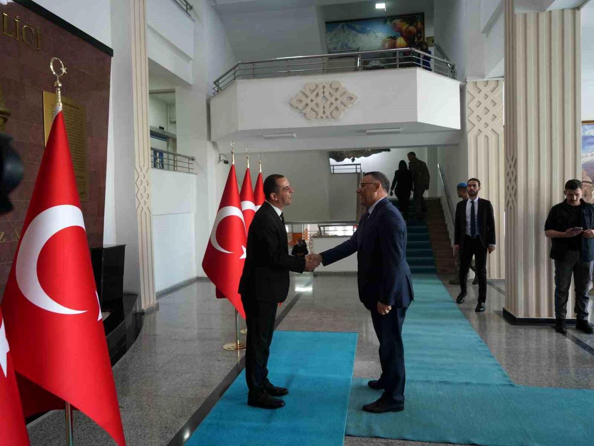 Iğdır'da bayramlaşma programı düzenlendi