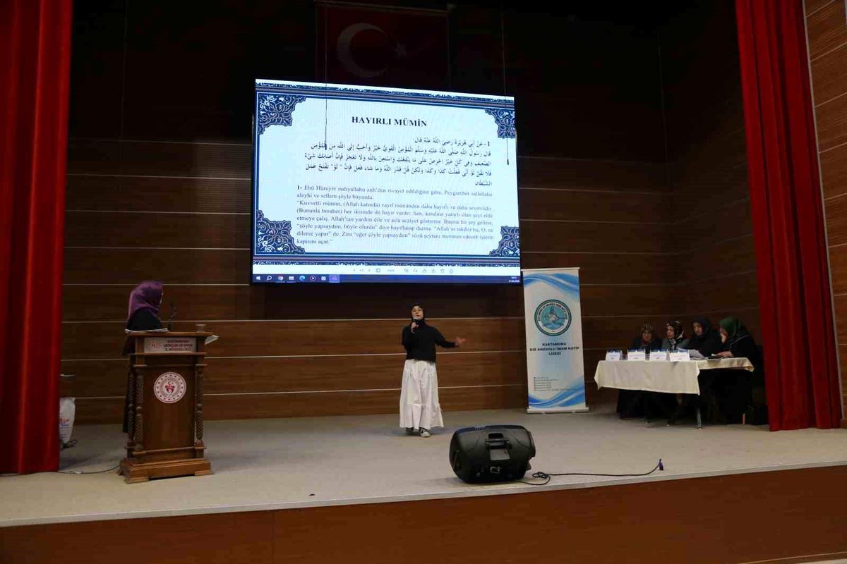 Kastamonu'da umre ödüllü Hadis-i Şerif yarışması