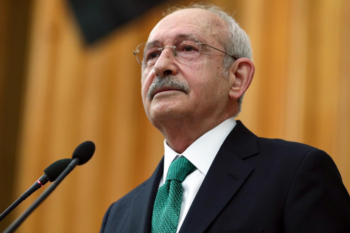 Kemal Kılıçdaroğlu, sosyal medya hesabına 'CHP Genel Başkanı' unvanını yazdı