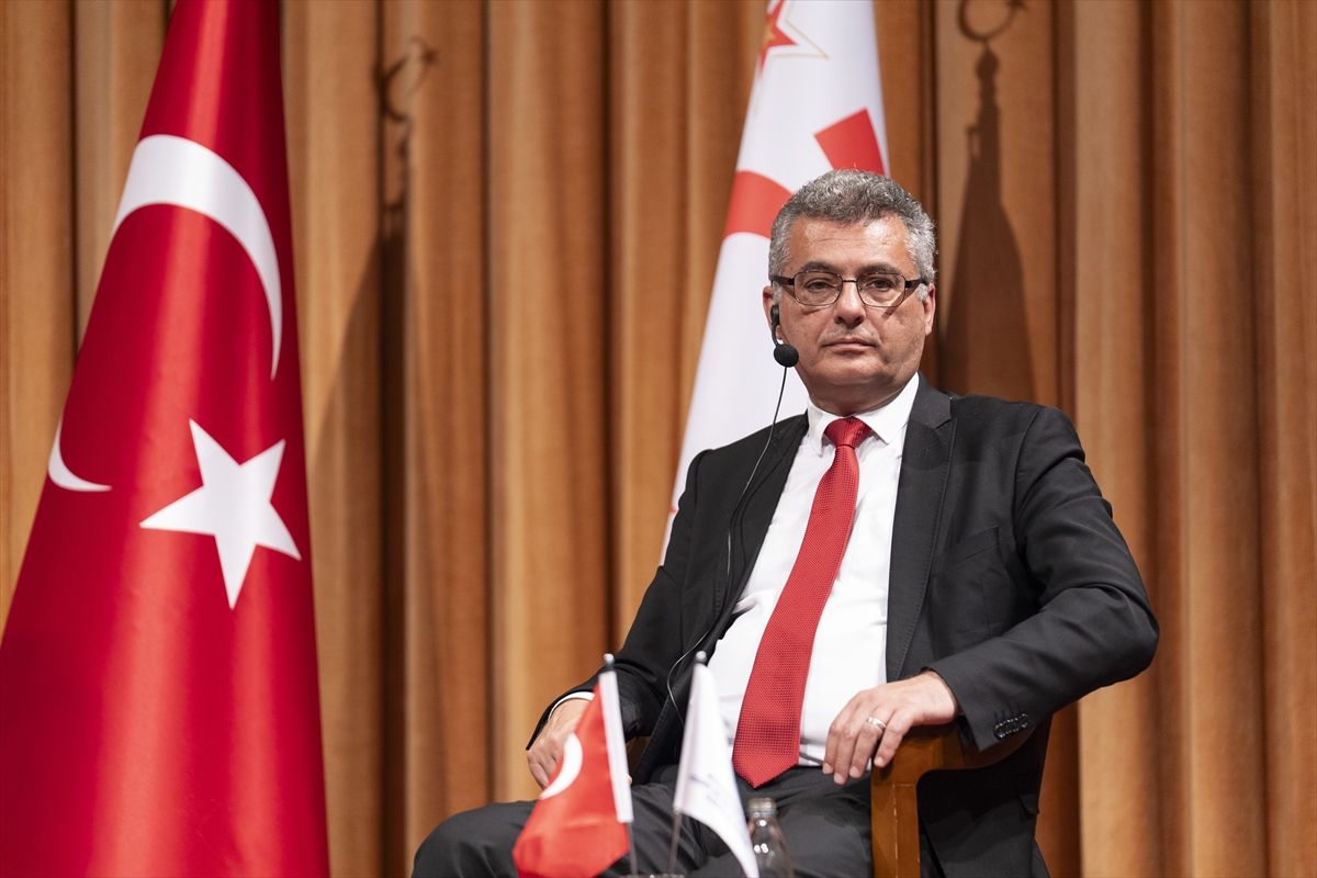 KKTC Cumhurbaşkanı Erhürman, Kıbrıs Türk halkının haklarını tanıyan bir çözüme açık olduklarını vurguladı Açıklaması