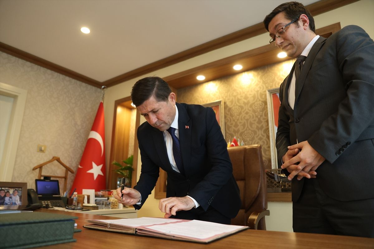 Kocaali'de kahverengi kokarcaya karşı 'Kokarcayı Getir, Hediyeni Al' kampanyası başlatıldı
