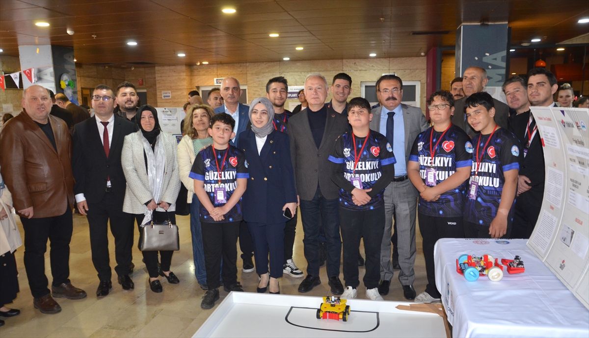 Kocaeli'de TÜBİTAK Bilim Fuarı düzenlendi
