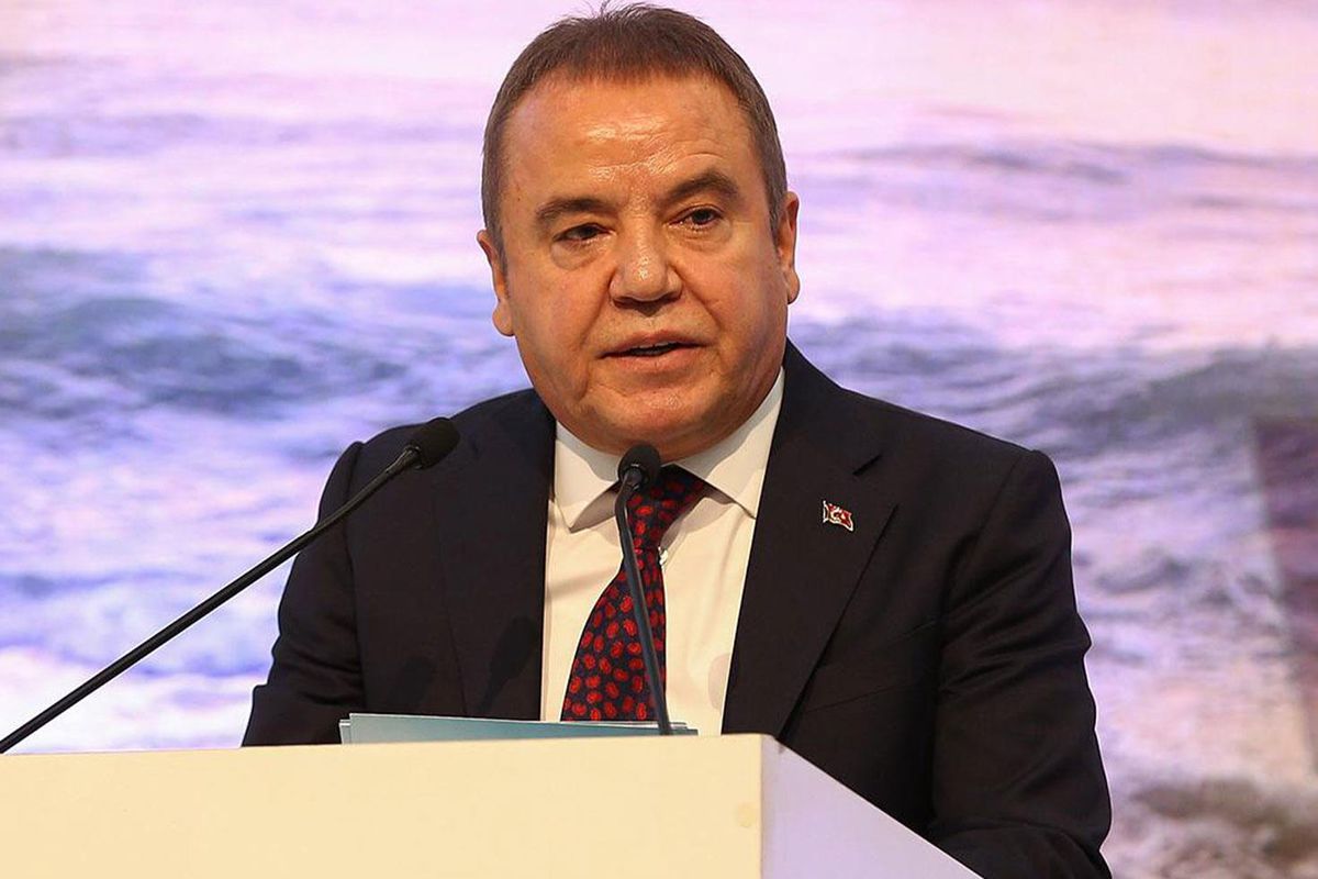Muhittin Böcek’e kamu zararı davasında ev hapsi