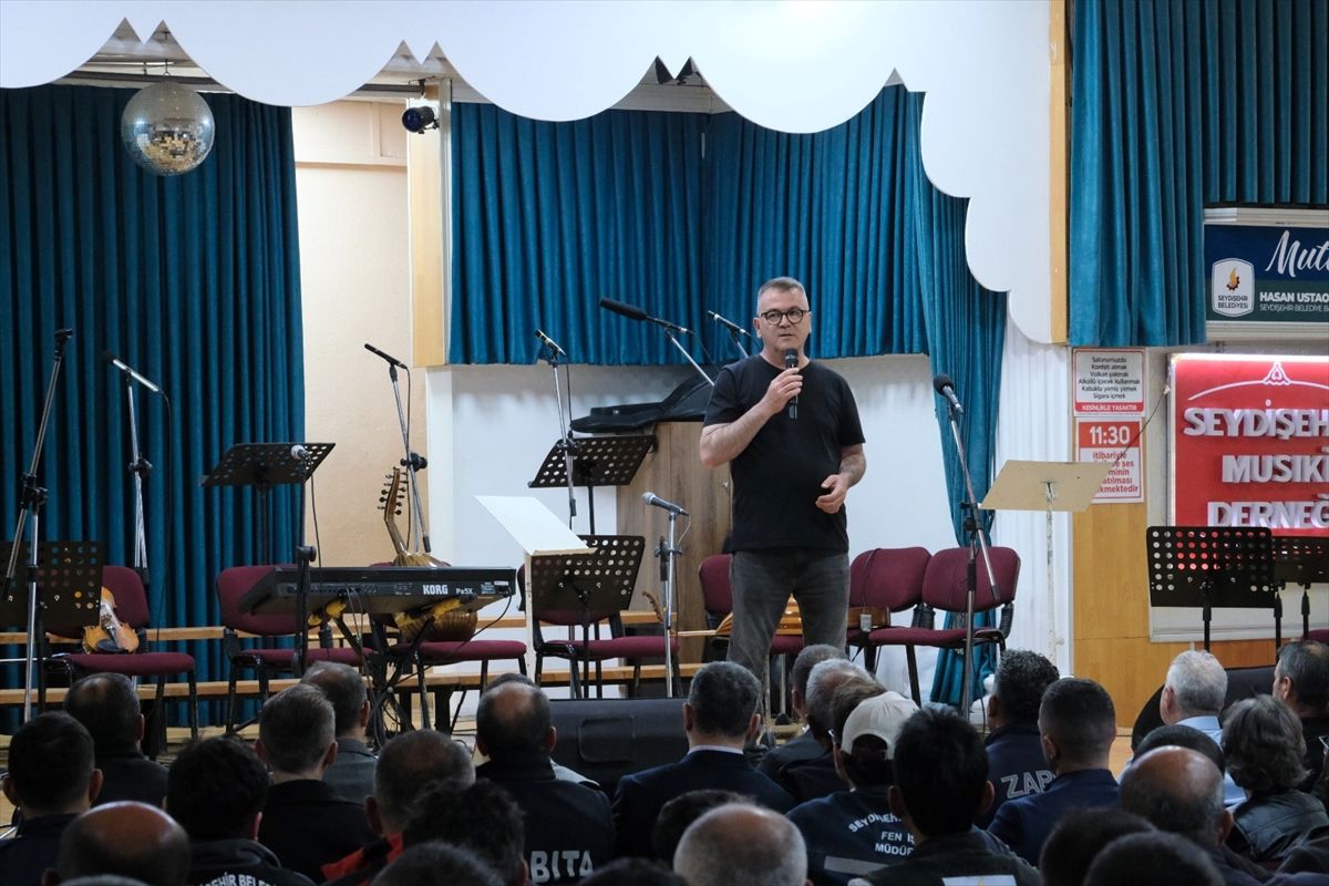 Seydişehir Belediyesi'nde bayramlaşma programı düzenlendi