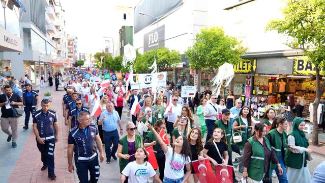 24. Alanya Uluslararası Kültür Sanat ve Turizm Festivali başladı