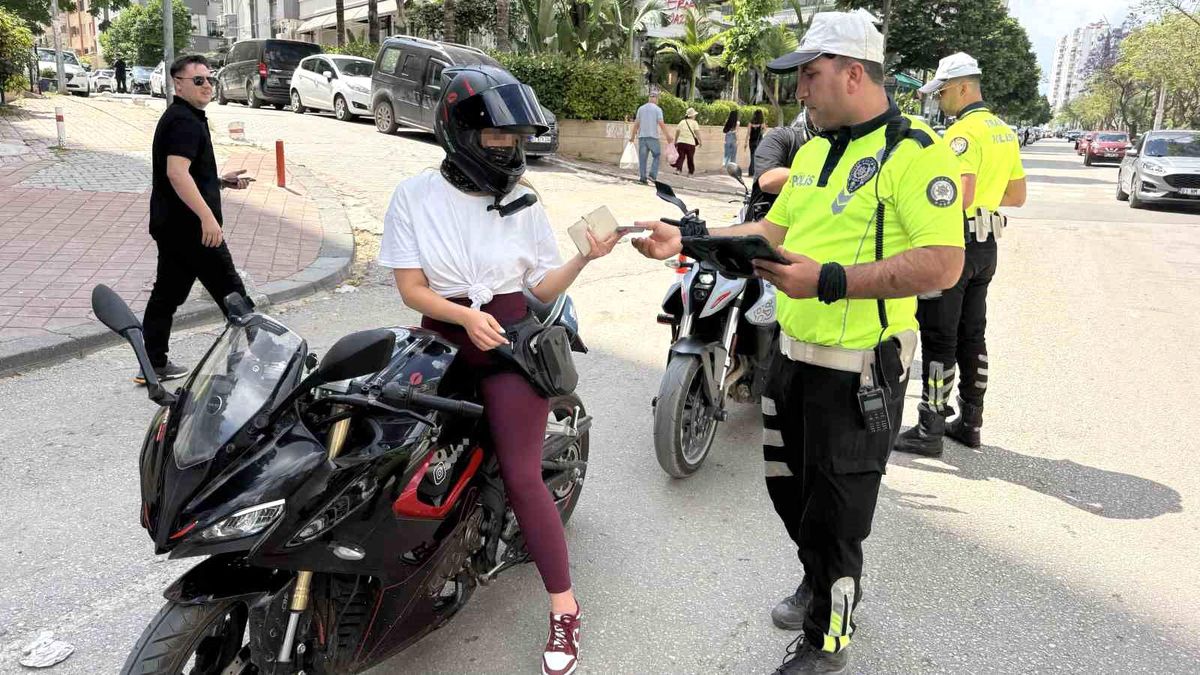Adana'da 274 motosiklet sürücüsüne ceza kesildi