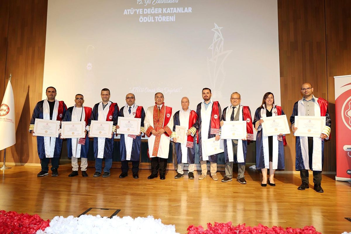 ATÜ, 15. yılını 'ATÜ'ye Değer Katanlar' ödül töreni ile kutladı