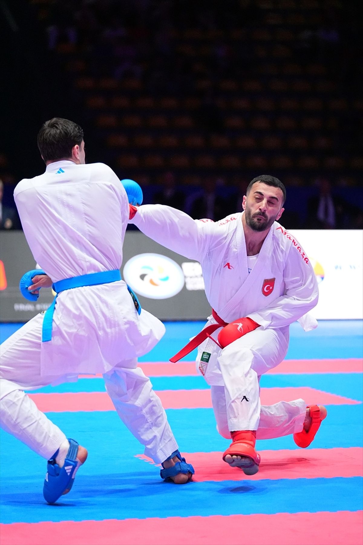 Avrupa Karate Şampiyonası'nda Uğur Aktaş gümüş madalya kazandı