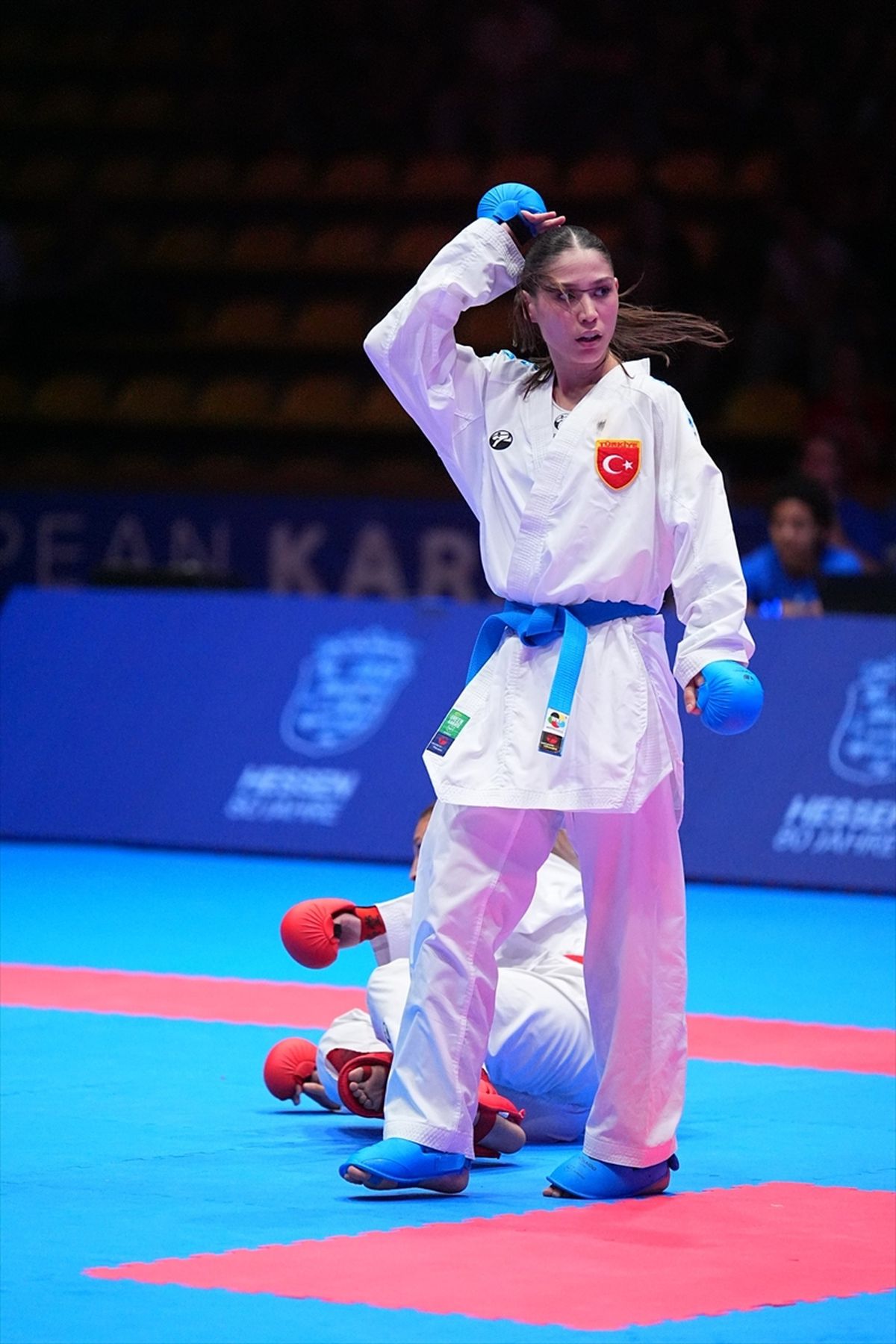 Avrupa Karate Şampiyonası'nda Zümra Rezzan İm, gümüş madalya kazandı
