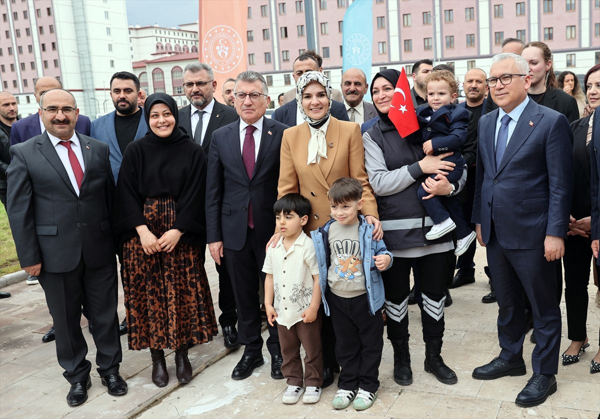 Bakan Göktaş: Dijital dönüşüm yeni iş dünyasına taşıyor