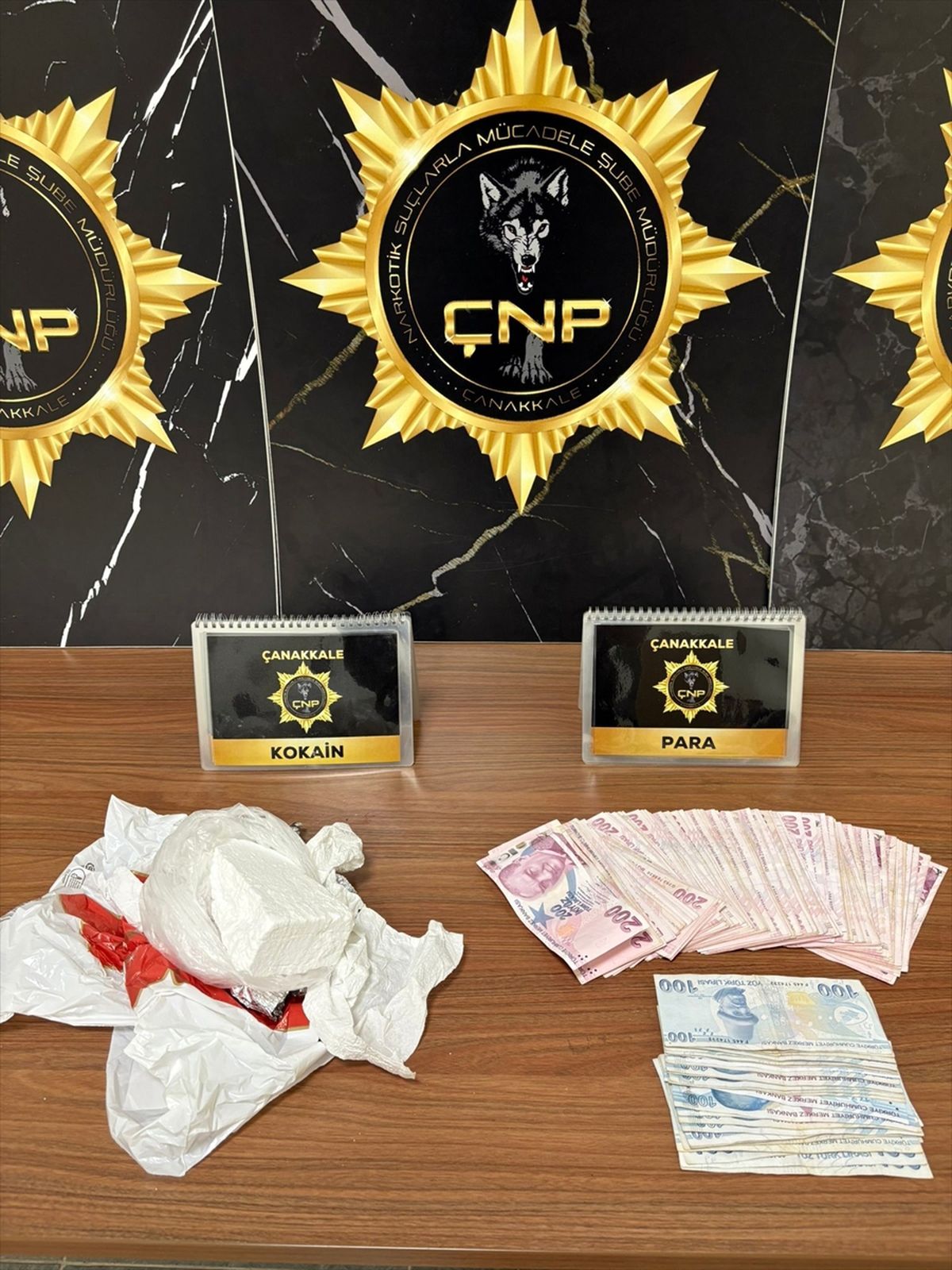 Çanakkale'de uyuşturucu operasyonunda yakalanan 5 zanlı tutuklandı