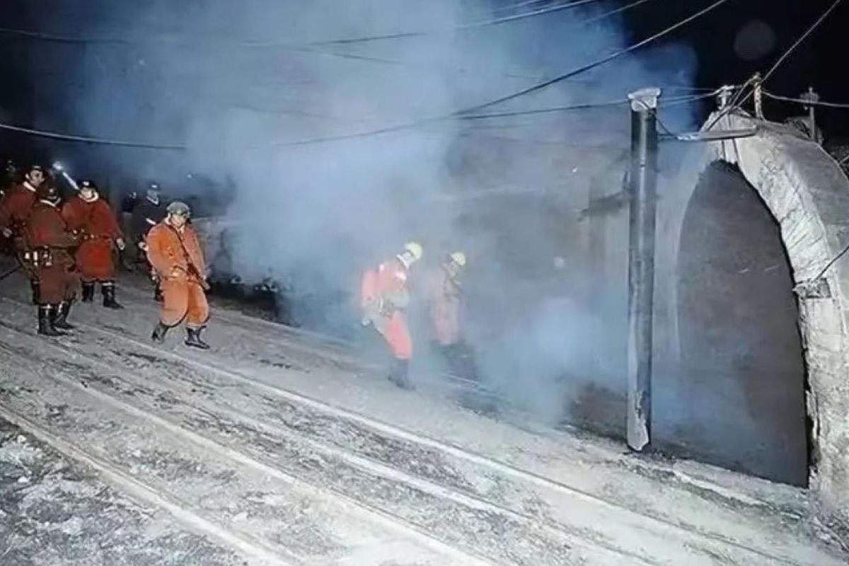 Çin'de kömür madeninde patlama: 90 ölü