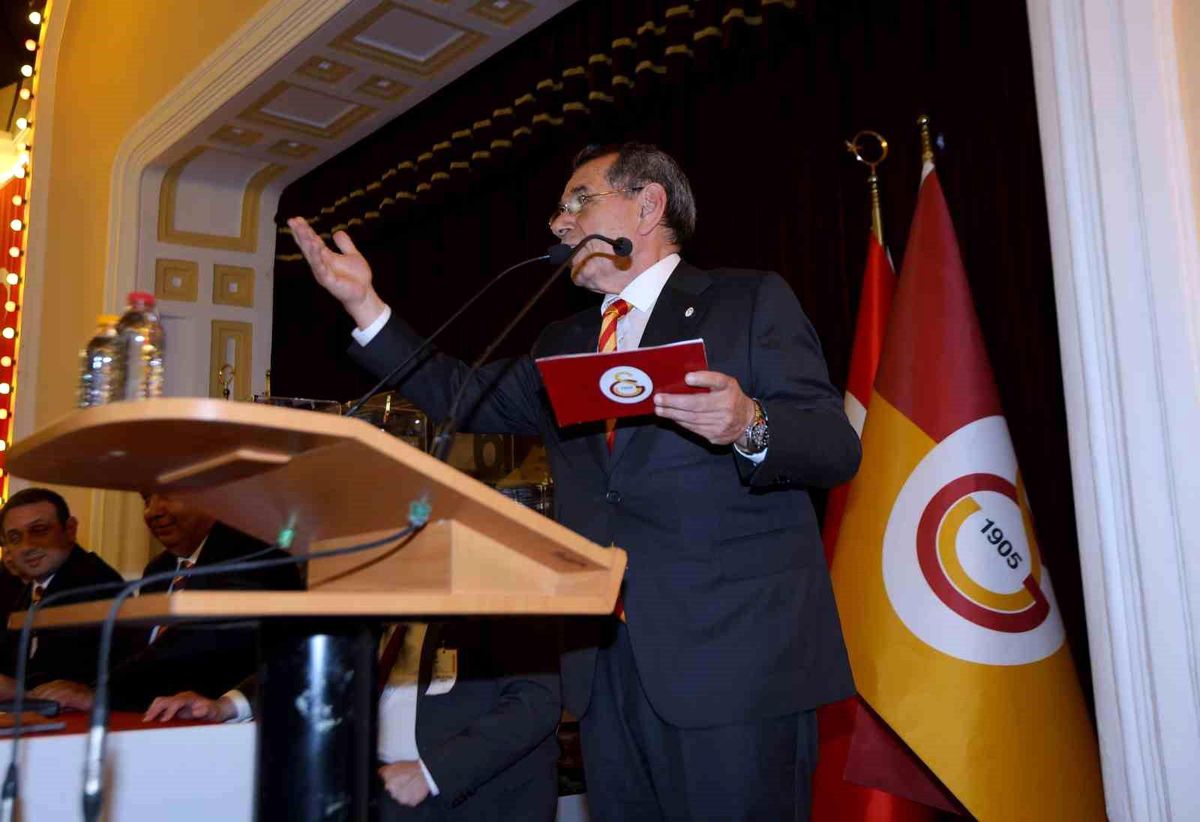 Dursun Özbek: 'Hiç durmadan çalışacağız'