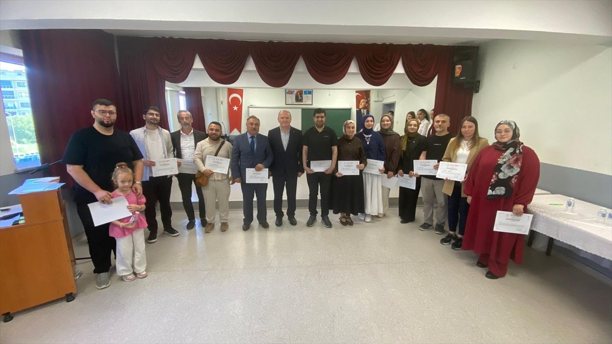 Edirne'de Din Eğitimi Yarışmaları İl Finalleri Tamamlandı