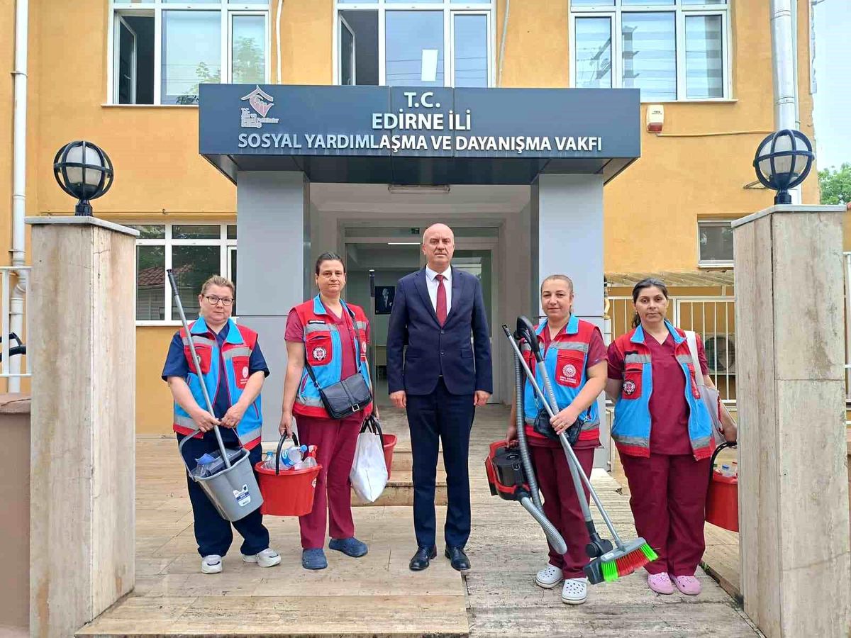 Edirne'de vefa hizmetleri yüzleri güldürüyor, gönülleri ısıtıyor