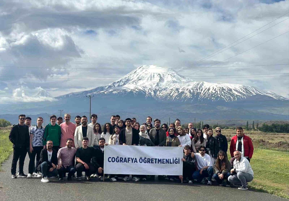Geleceğin coğrafya öğretmenlerinden Kuzeydoğu Anadolu'da saha araştırması