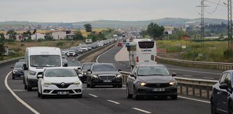 İstanbul-Tekirdağ kara yolunda bayram yoğunluğu