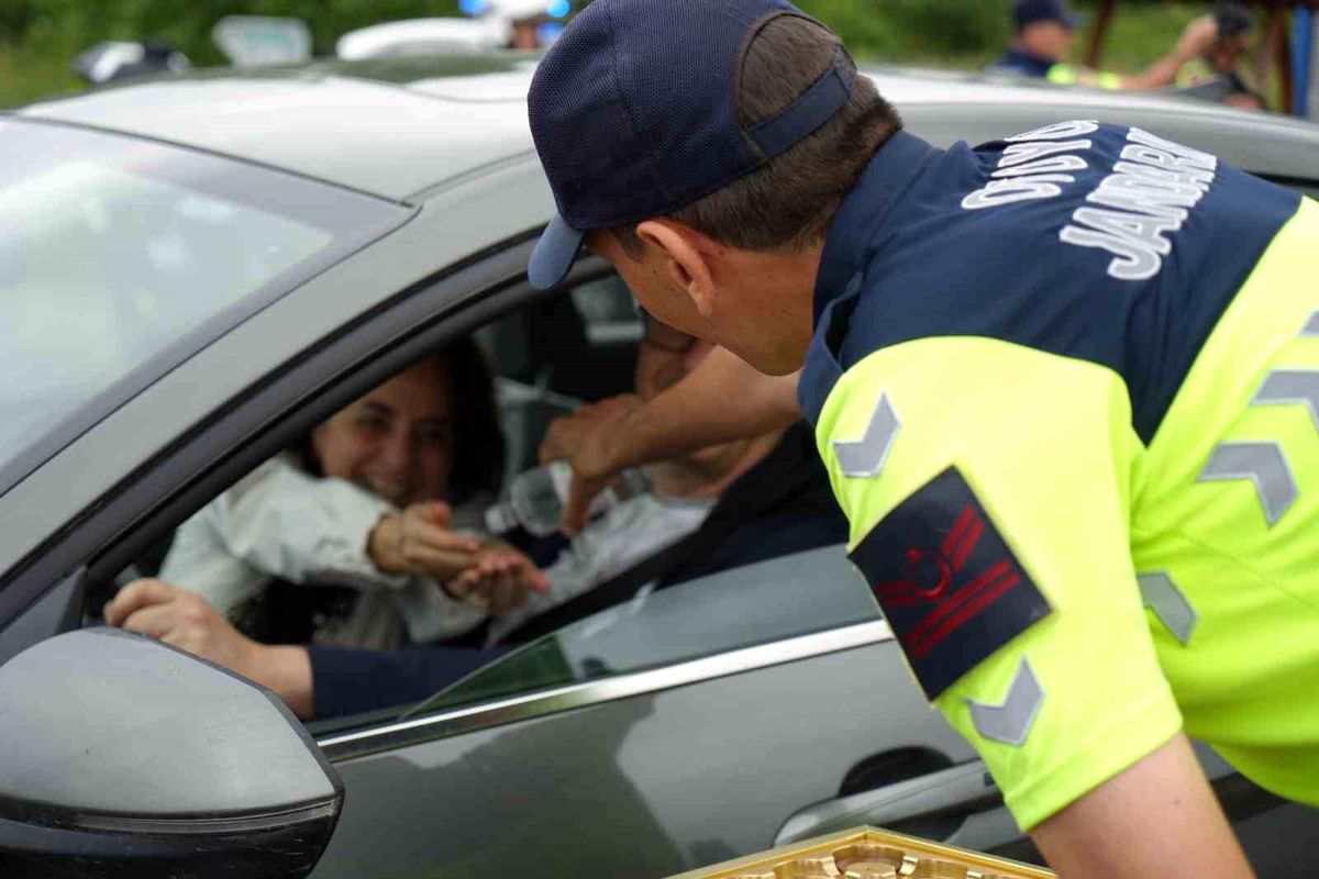 Kuzey Marmara'da sürücülere çikolatalı bayram uyarısı