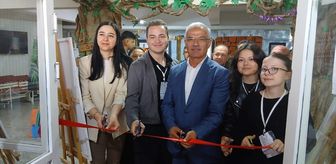 Merzifon'da lise öğrencilerinin hazırladığı resim sergisi açıldı