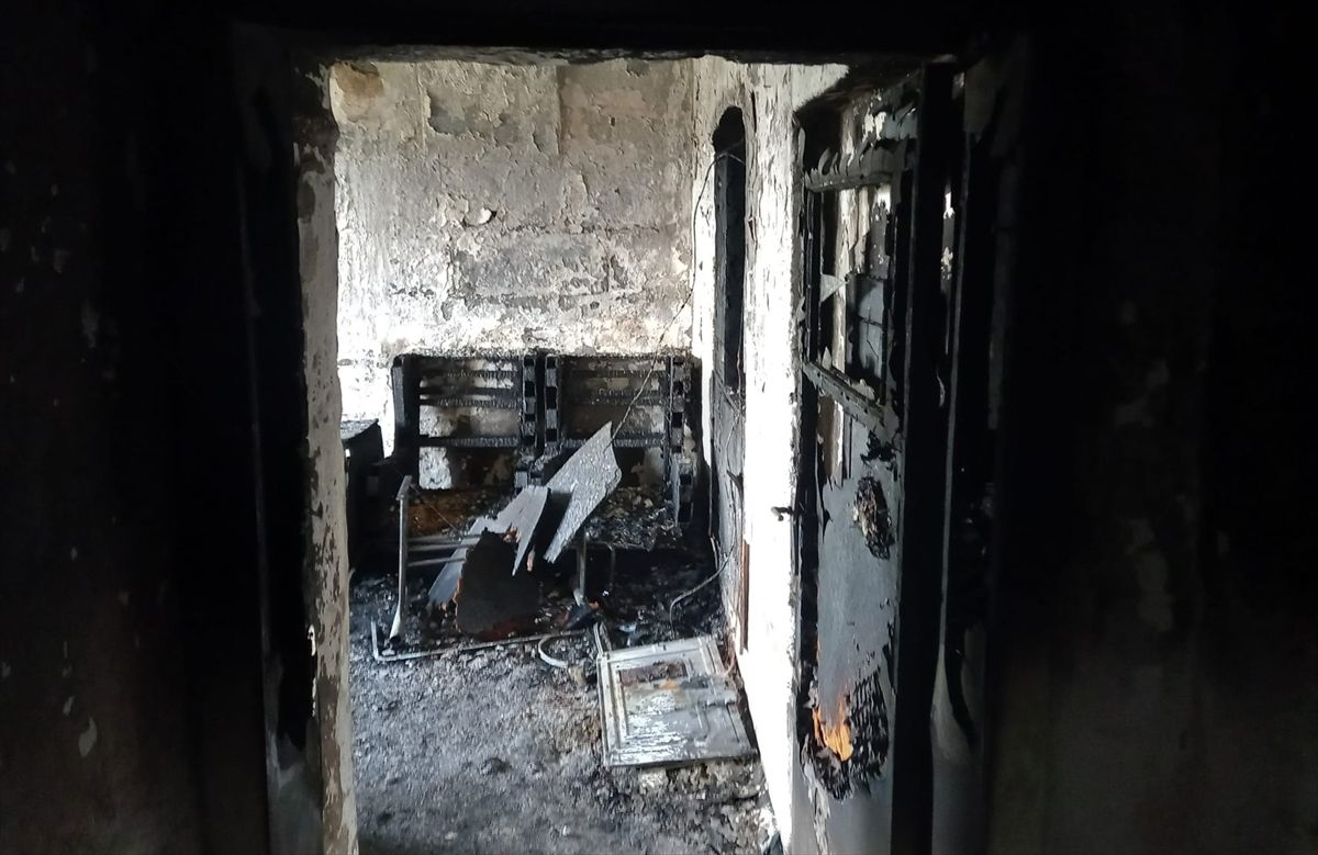 Nevşehir'de çıkan yangında müstakil ev kullanılmaz hale geldi