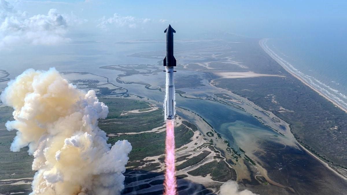 SpaceX, Starship V3 roketinin ilk uçuşunu gerçekleştirdi