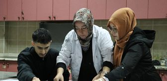 Ahşap tutkusuna akademik boyut kazandırdı