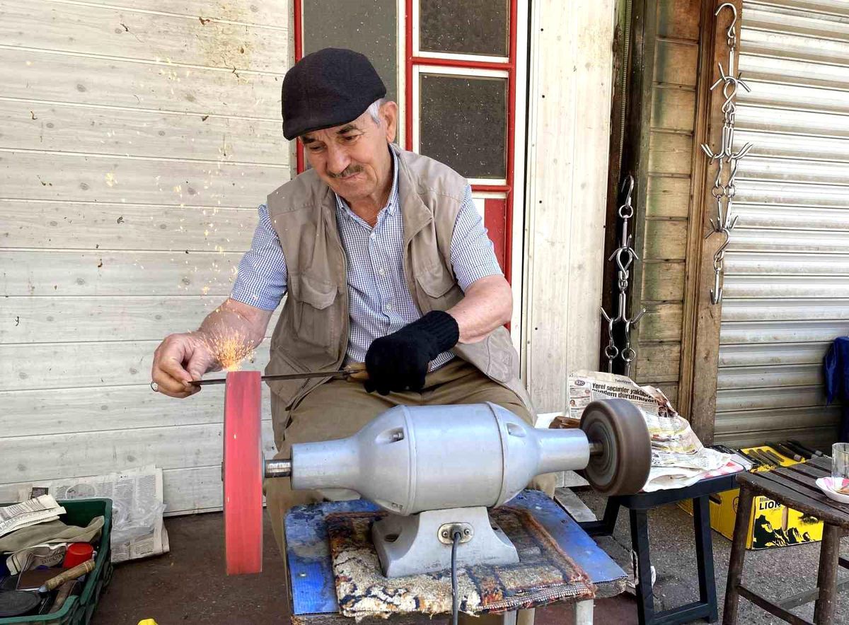 Bıçakçılarda bayram mesaisi