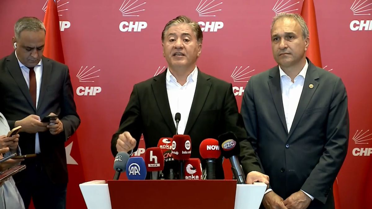 CHP Genel Merkezi'nde tahliye gerginliği
