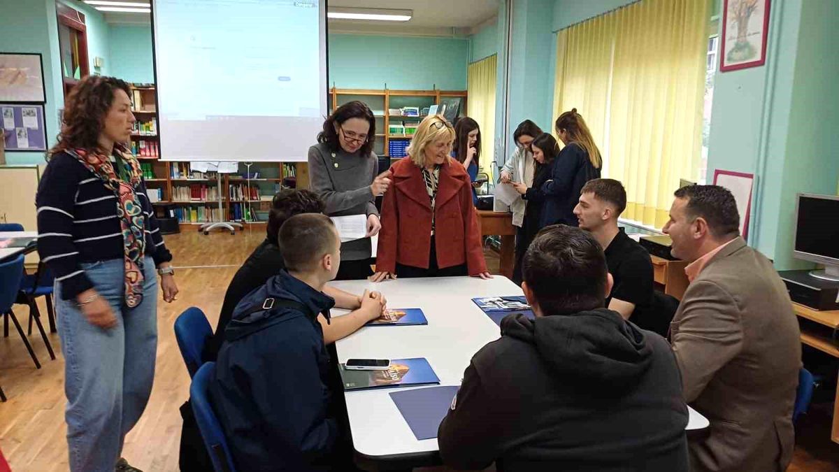 Çukurova İbrahim Atalı Lisesi İspanya'ya gitti
