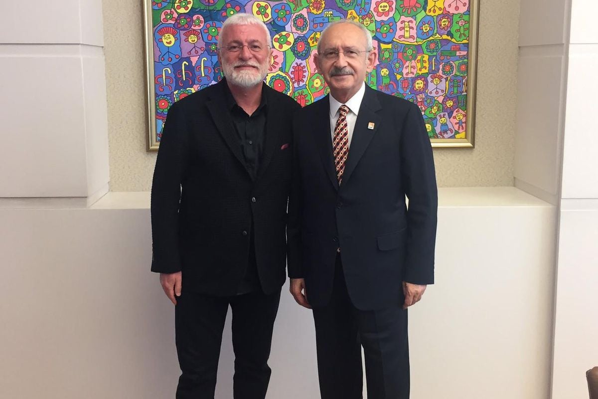 'Geliyor Kılıçdaroğlu' şarkısını yapan Onur Akın, tarafını belli etti
