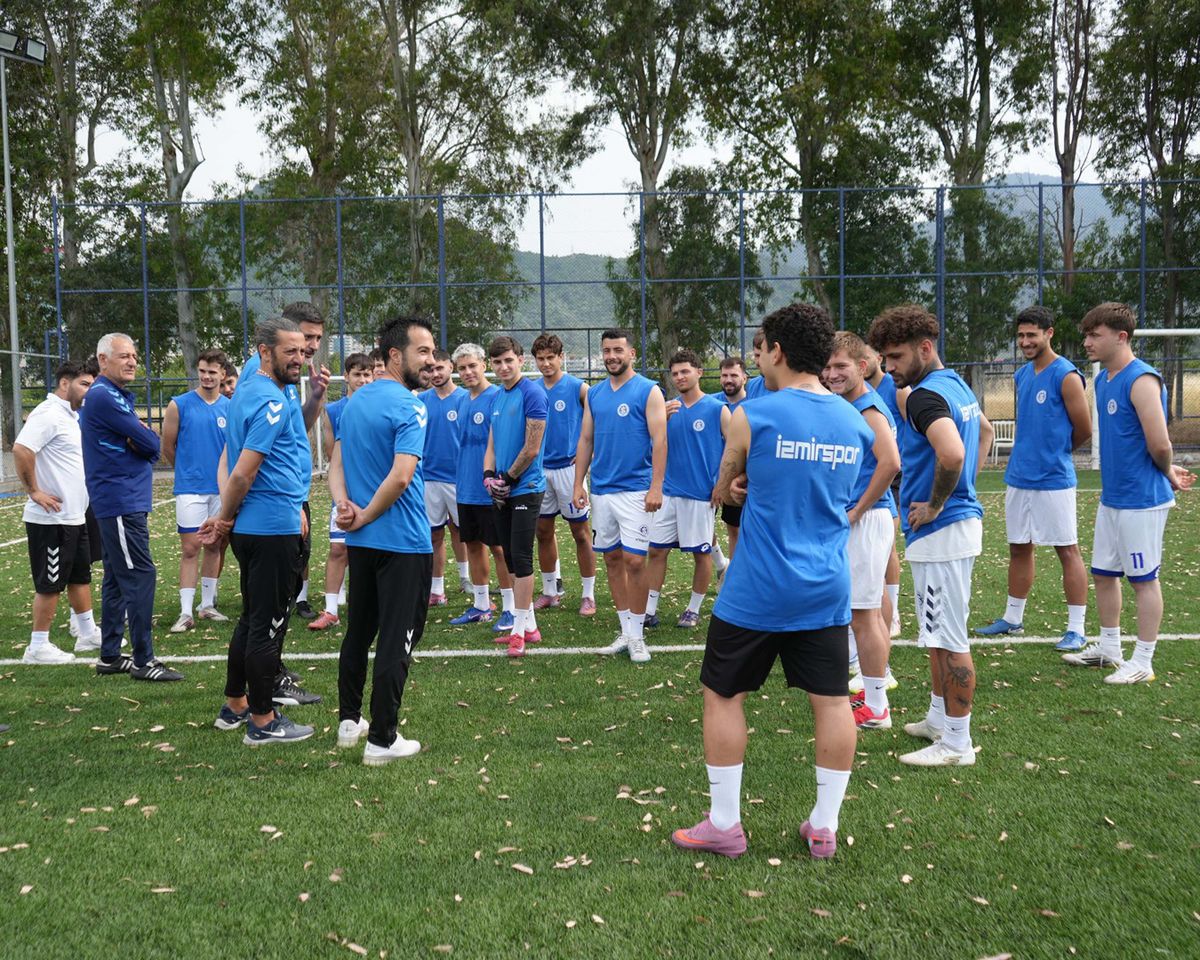 İzmirspor 3. kez Süper Amatör Ligi'ne düştü