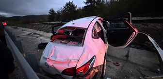 Kastamonu'da devrilen otomobildeki 2'si çocuk 4 kişi yaralandı
