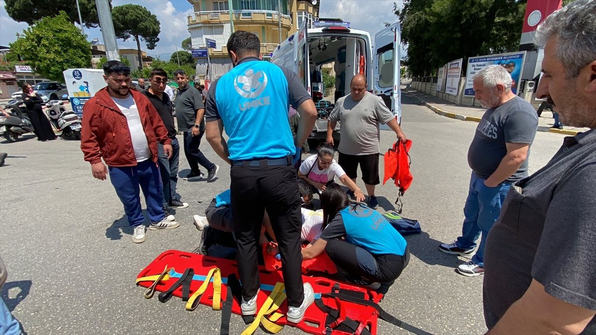 Nazilli'de ani fren yapan motosikletten savrulan yolcu yaralandı