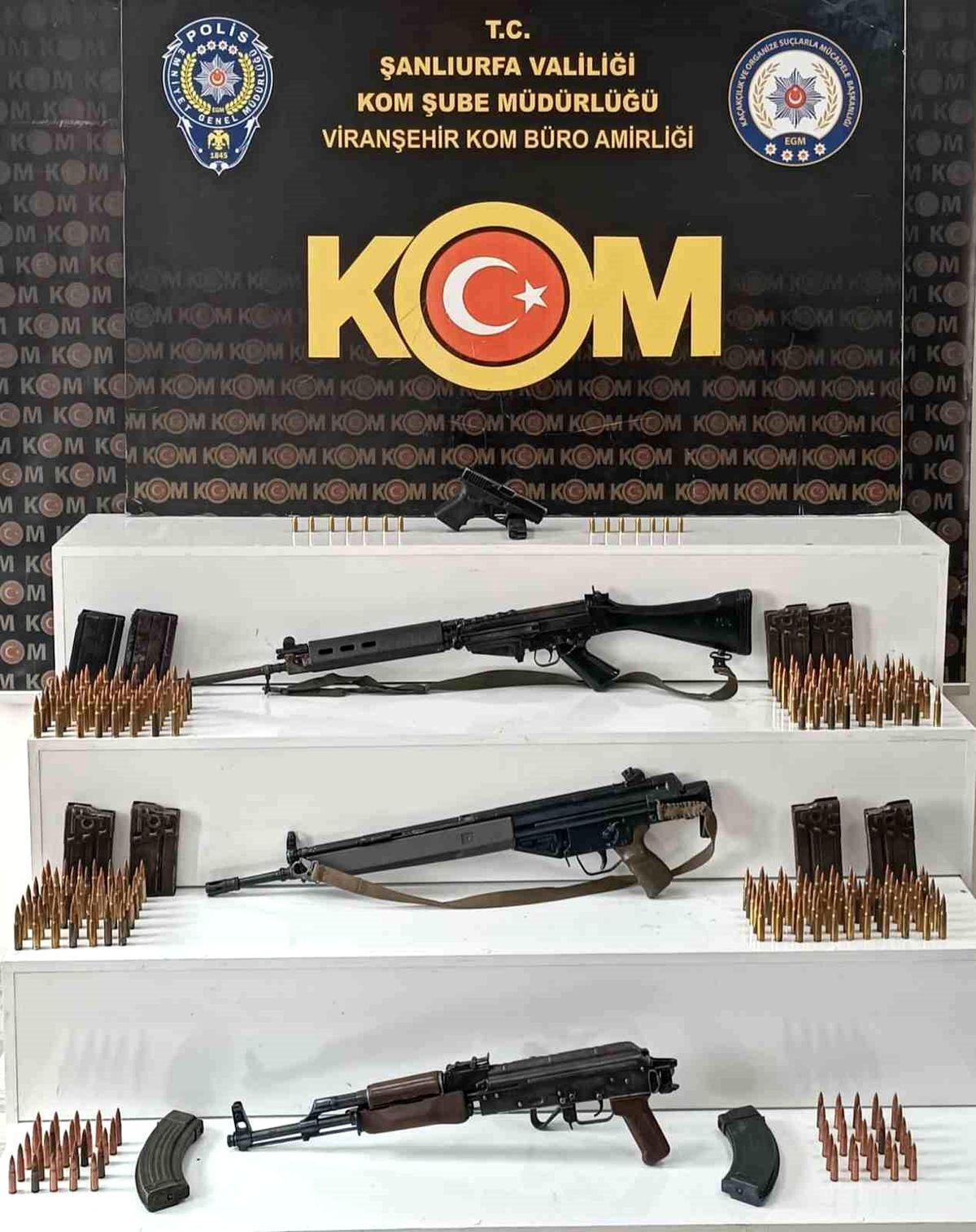 Şanlıurfa'da ruhsatsız uzun namlulu silahlar ele geçirildi