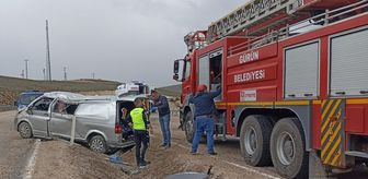 Sivas'ta devrilen minibüsteki 1 kişi öldü, 8 kişi yaralandı