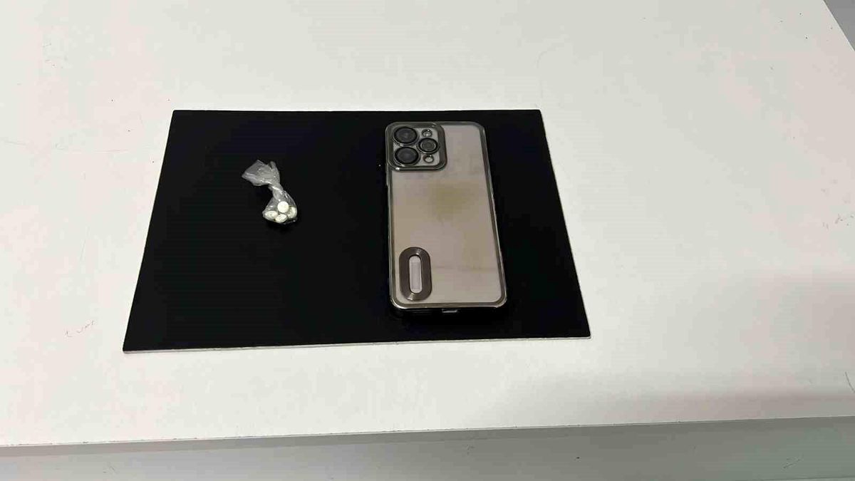 Taksim Meydanı'nda telefon hırsızlığı yapan şüpheli kıskıvrak yakalandı
