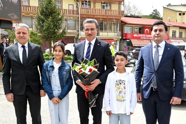 Vali Baruş, Tortum ve Uzundere'de
