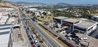 Bodrum'da kara yollarında bayram tatili hareketliliği yaşanıyor