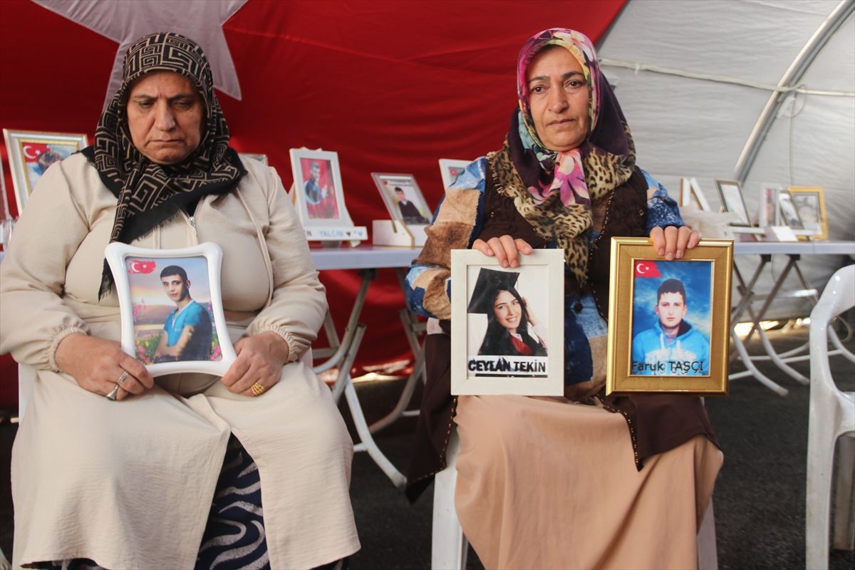 Diyarbakır anneleri bayramı evlatlarıyla kutlamak istiyor