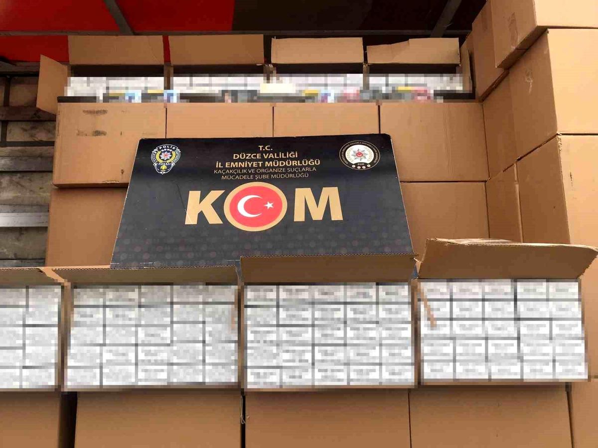 Düzce'de 11 bin adet makaron ele geçirildi