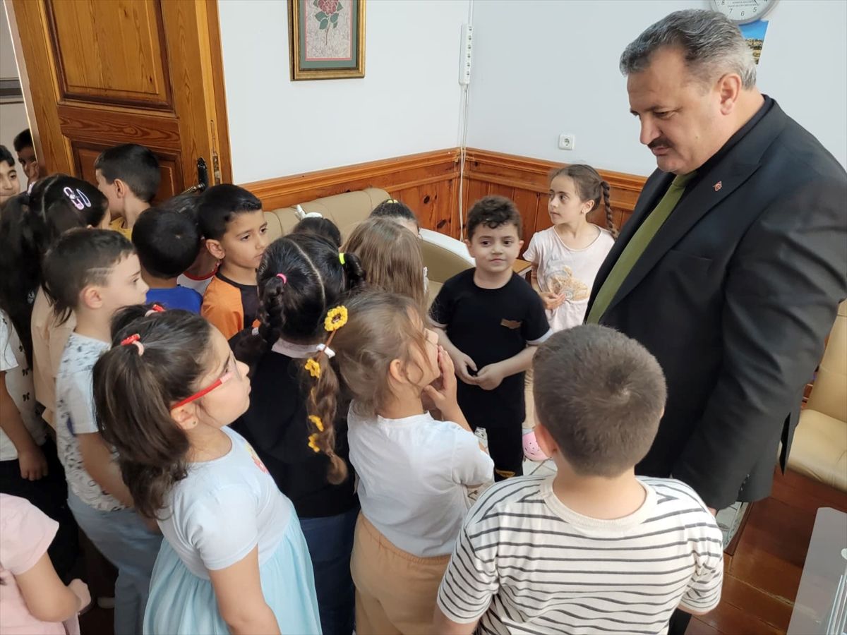 Edirne'de öğrencilerden Gazze için kurban bağışı