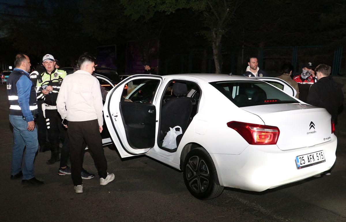 Erzurum'da polis ekipleri Kurban Bayramı öncesi huzur uygulaması yaptı